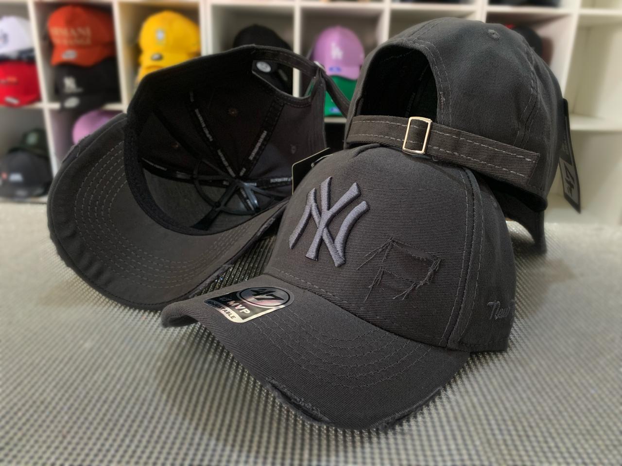 Boné New York Rasgadinho - CINZA