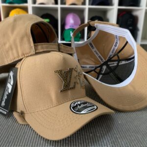 Boné Griffe Louis Vuitton - MARROM