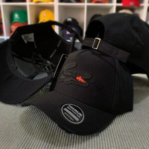 Boné Rasgadinho Lacoste - PRETO/PRETO