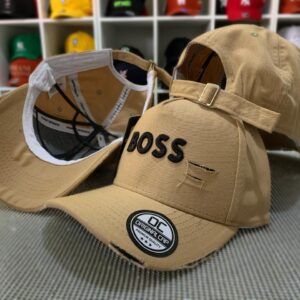 Boné Rasgadinho Hugo Boss - MARROM