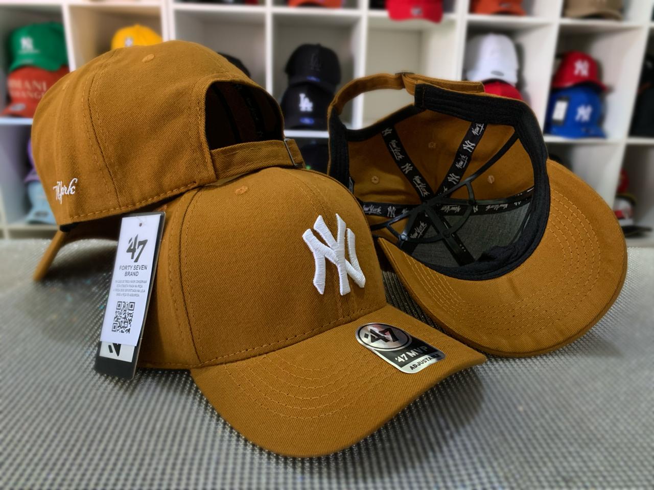 Boné New York - MARROM