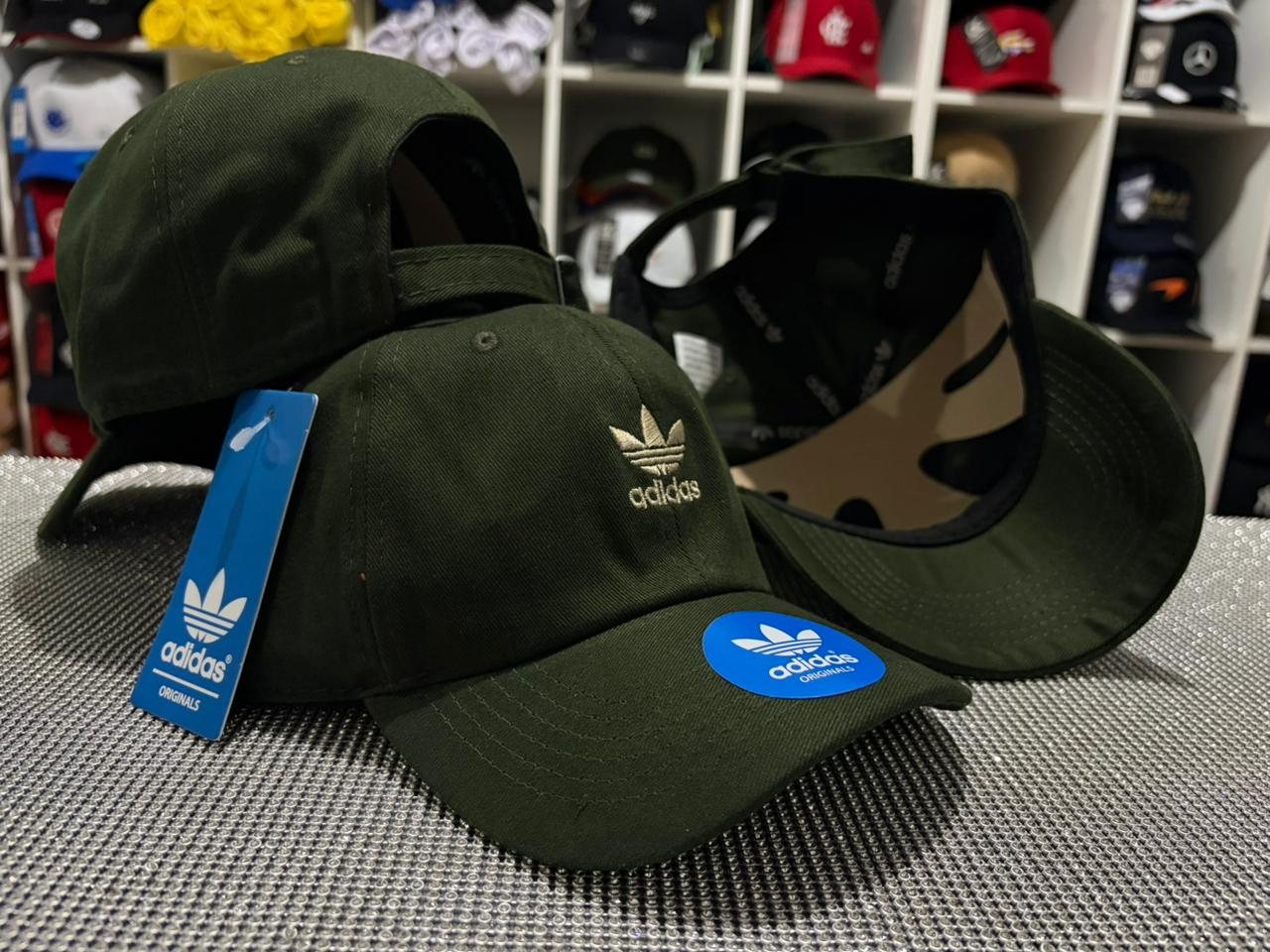 Boné Adidas Dad Hat - VERDE